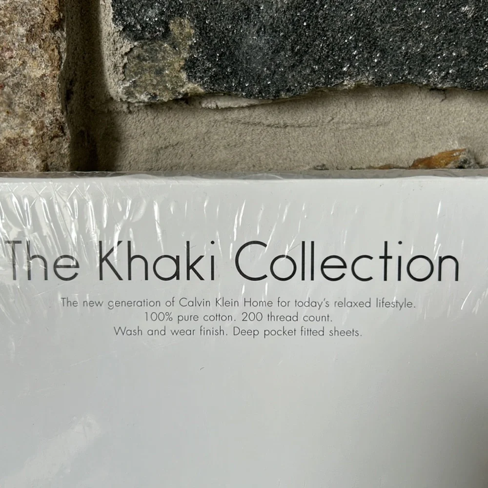 CALVIN KLEIN THE KHAKI COLLECTION FLAT SHEET - Picture 3 of 5